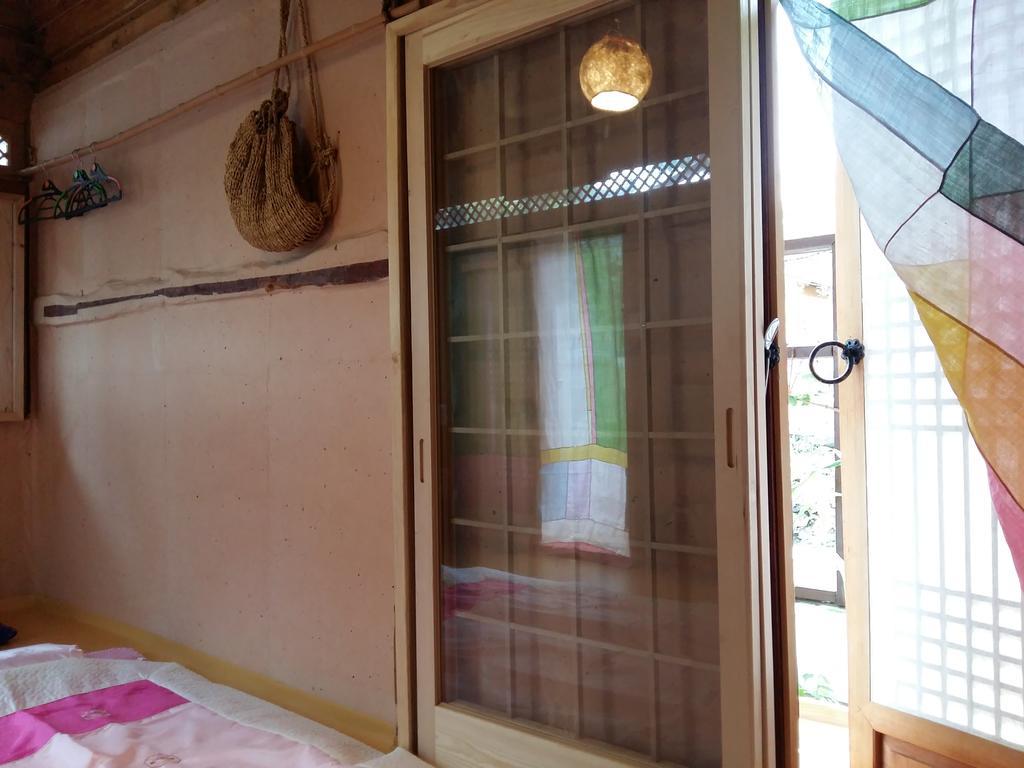 Dalbbit Hyang Ξενοδοχείο Jeonju Δωμάτιο φωτογραφία